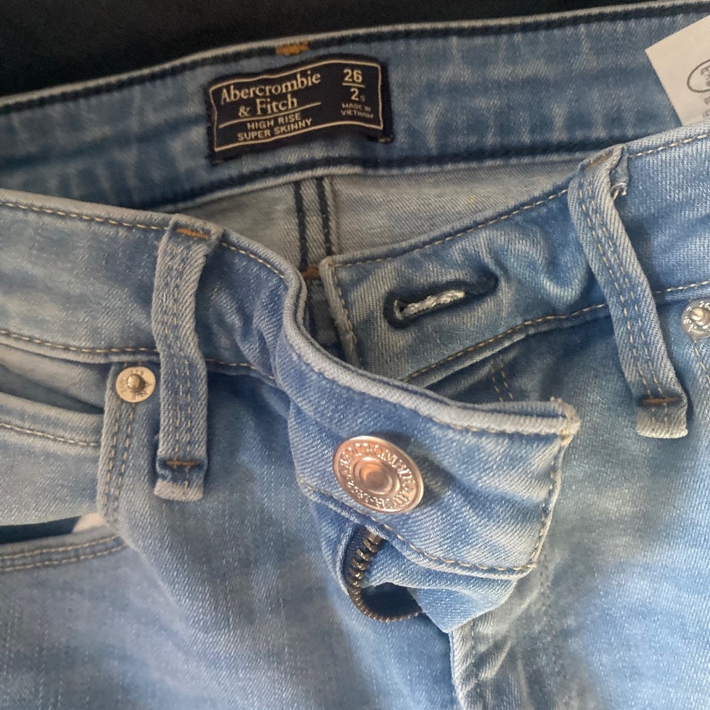 Abercrombie jeans